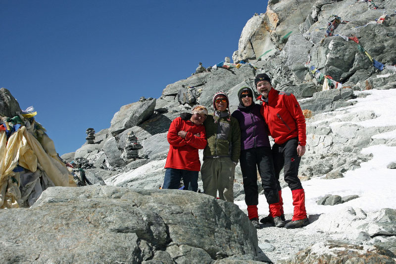 27.02.2012 Das Teamfoto auf dem Chola (5368m)